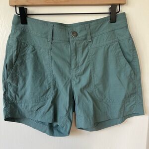 Prana hiking/athletic shorts - teal